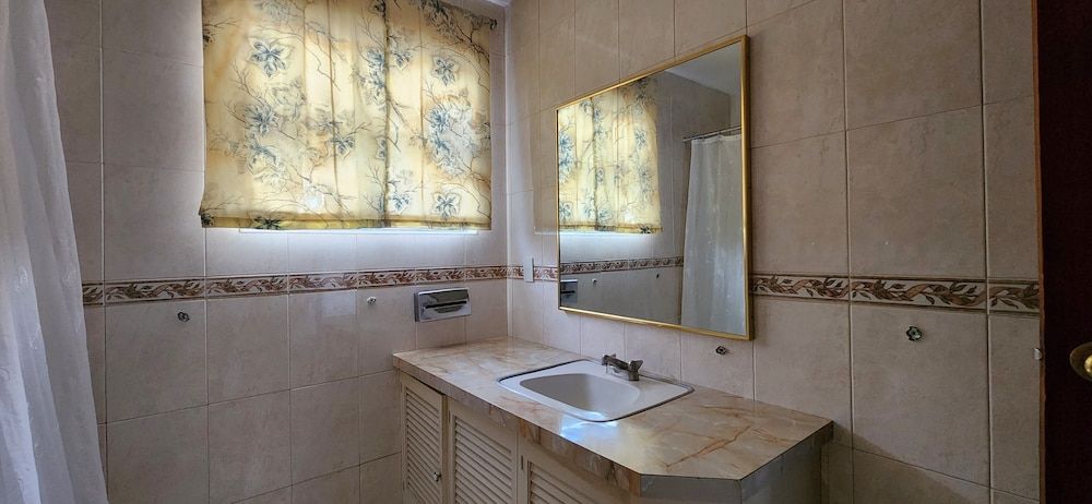 Hotel de la Borda Panoramic Suite (Marilyn Monroe) 3