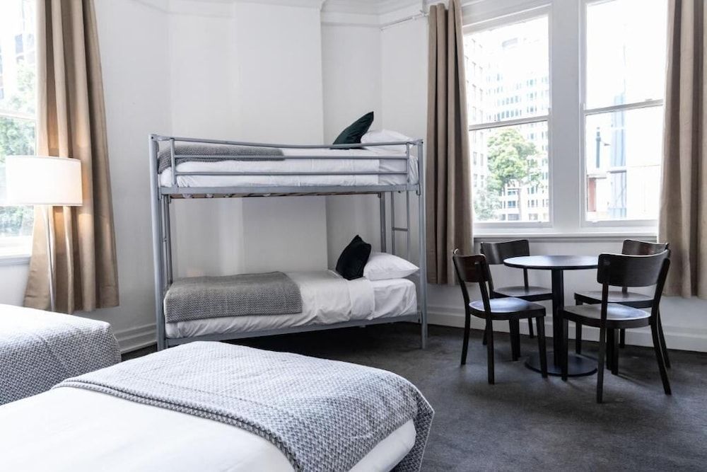 Wynyard Hotel