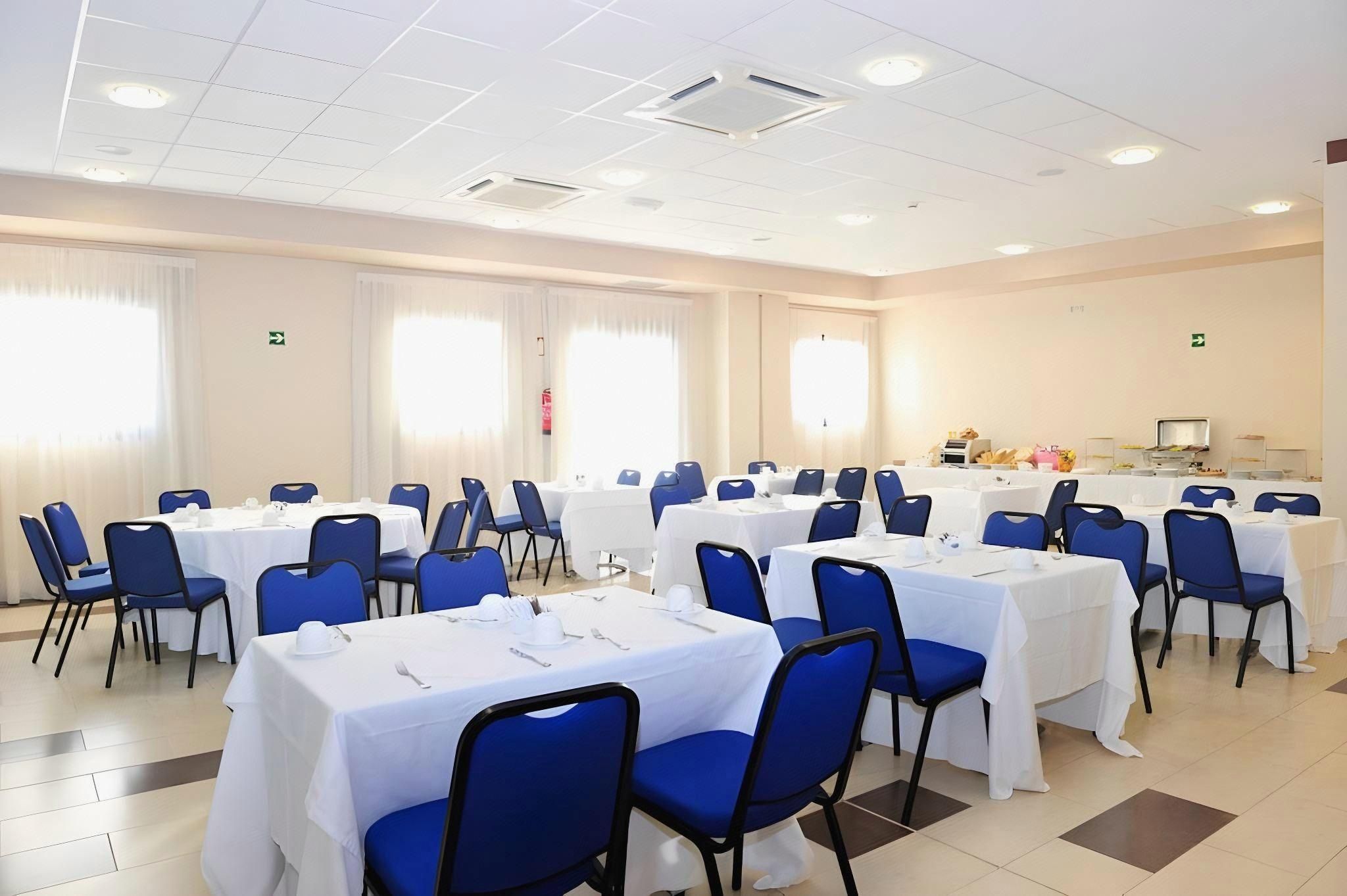 a18f44558a118127bb54b18b9aeaa45e