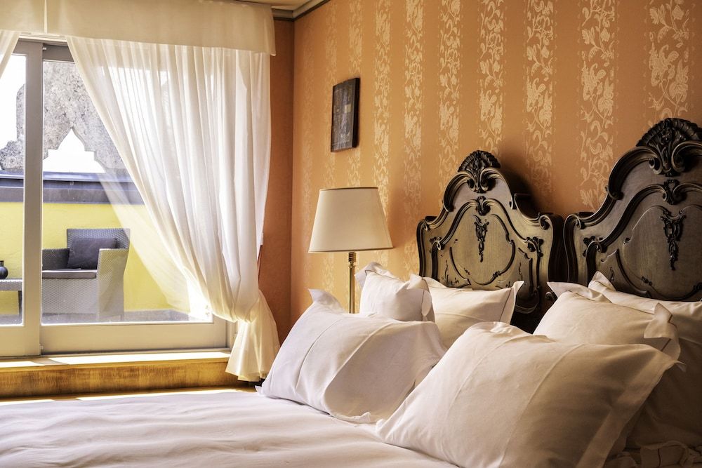 Relais & Chateaux Villa Crespi Classic Double or Twin Room