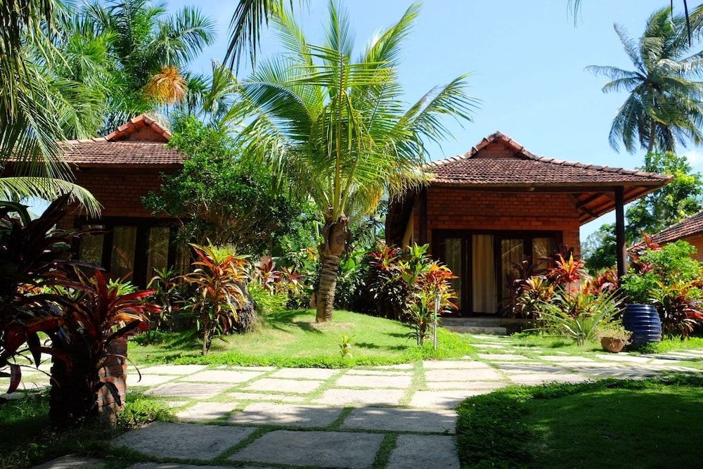 undefined Thanh Kieu Beach Resort 10