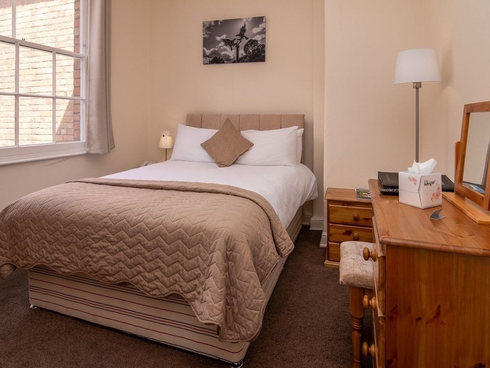 The Mount Pleasant Hotel Economy Double Room, Ensuite 2