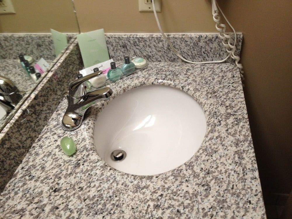 undefined Maligne Lodge 10