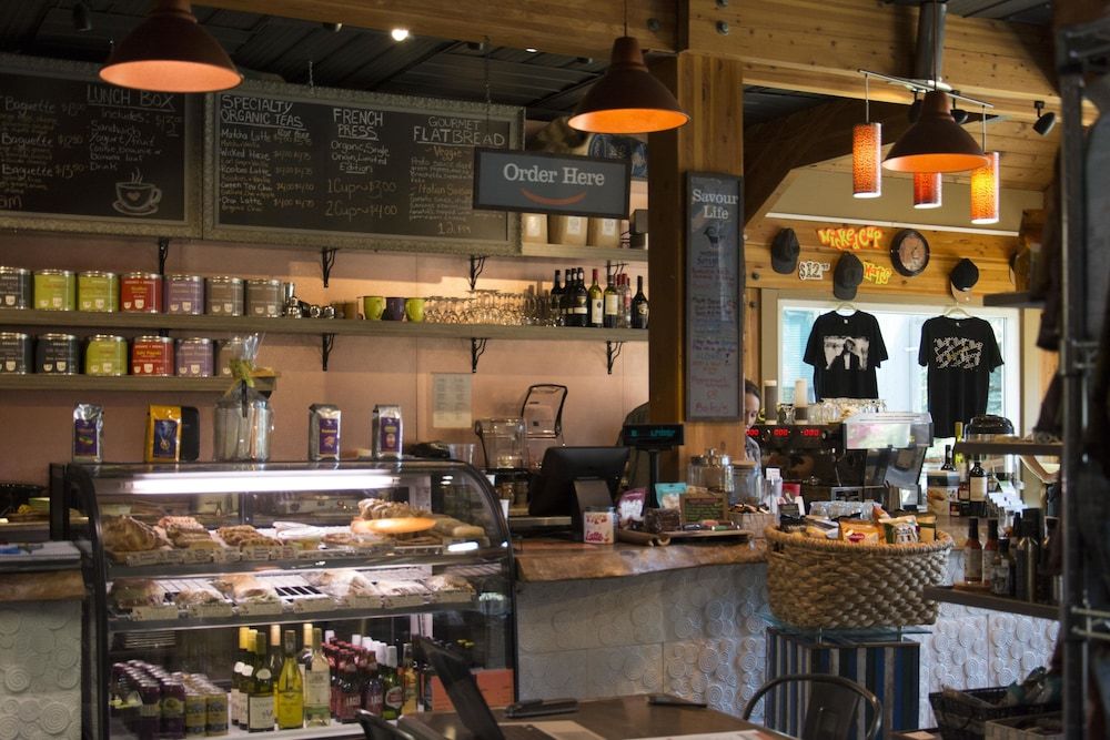 undefined Maligne Lodge 4