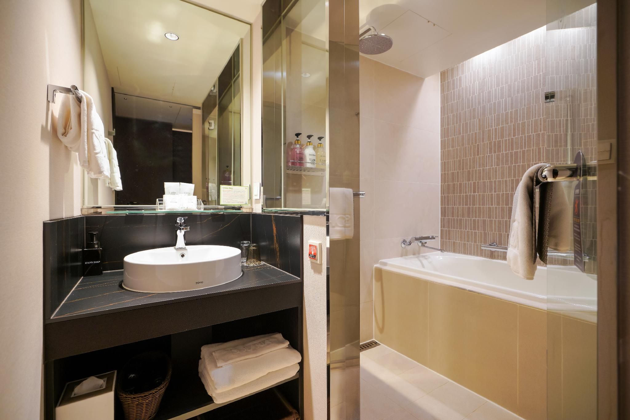 Solaria Nishitetsu Hotel Seoul Myeongdong High Floor Twin Room - Non-Smoking  3