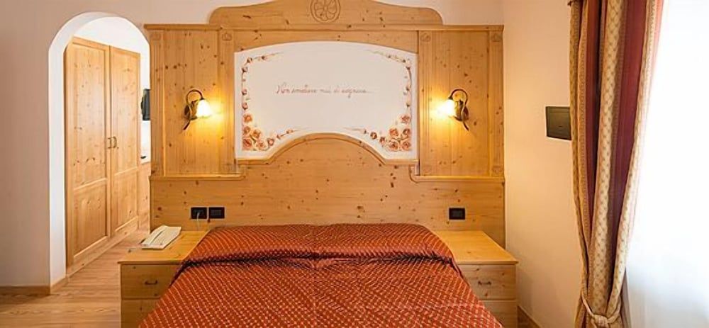 Lady Maria Hotel & Resort Classic Double Room 2