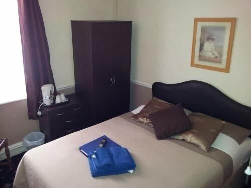 undefined Grange House Hotel 3