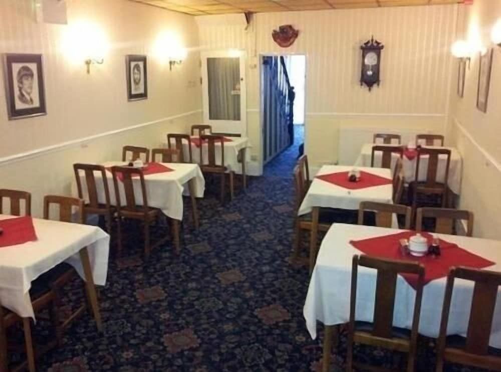 undefined Grange House Hotel 6