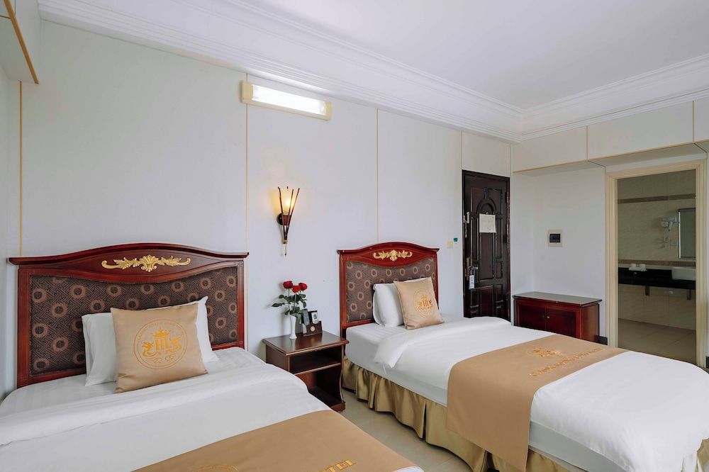 Hoang Long Hotel - Hai Phong Center Superior Double or Twin Room, City View 5