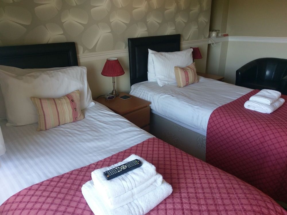Twin Room, Ensuite