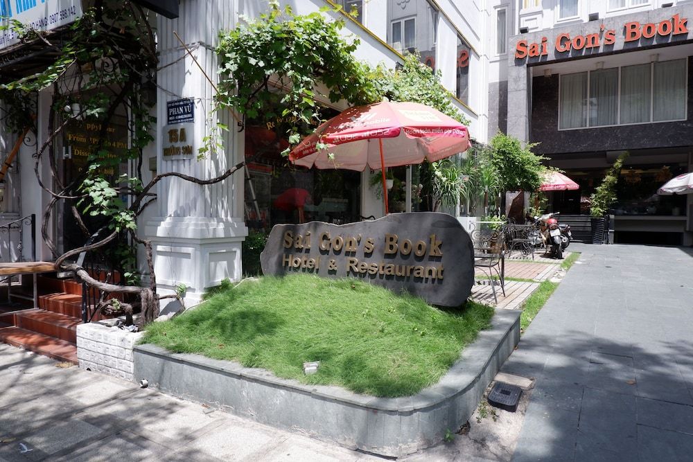 undefined Sai Gon's Book Hotel - The Airport Front 9