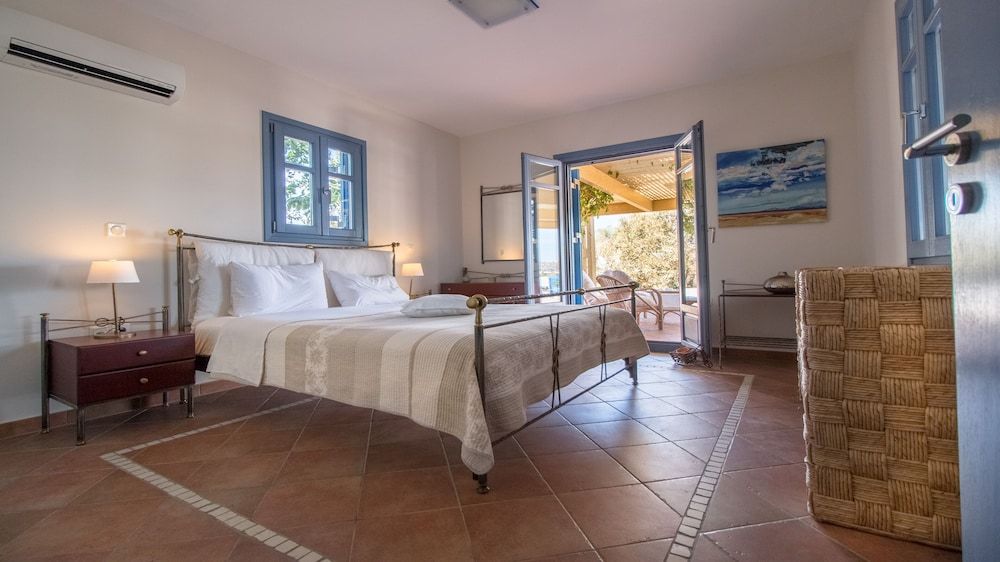 Grand Villa, 5 Bedrooms, Private Pool, Sea View