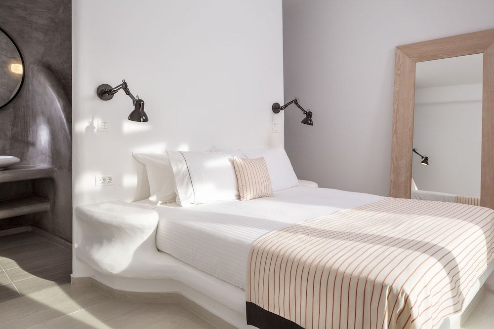 Junior Suite, Jetted Tub