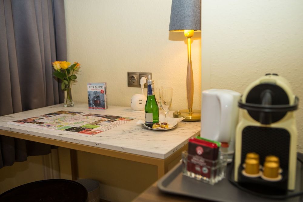 City Pension - Self Check-in Comfort Room 6