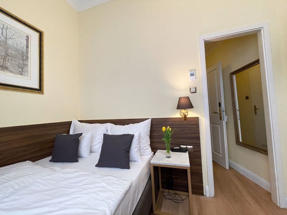 undefined City Pension - Self Check-in