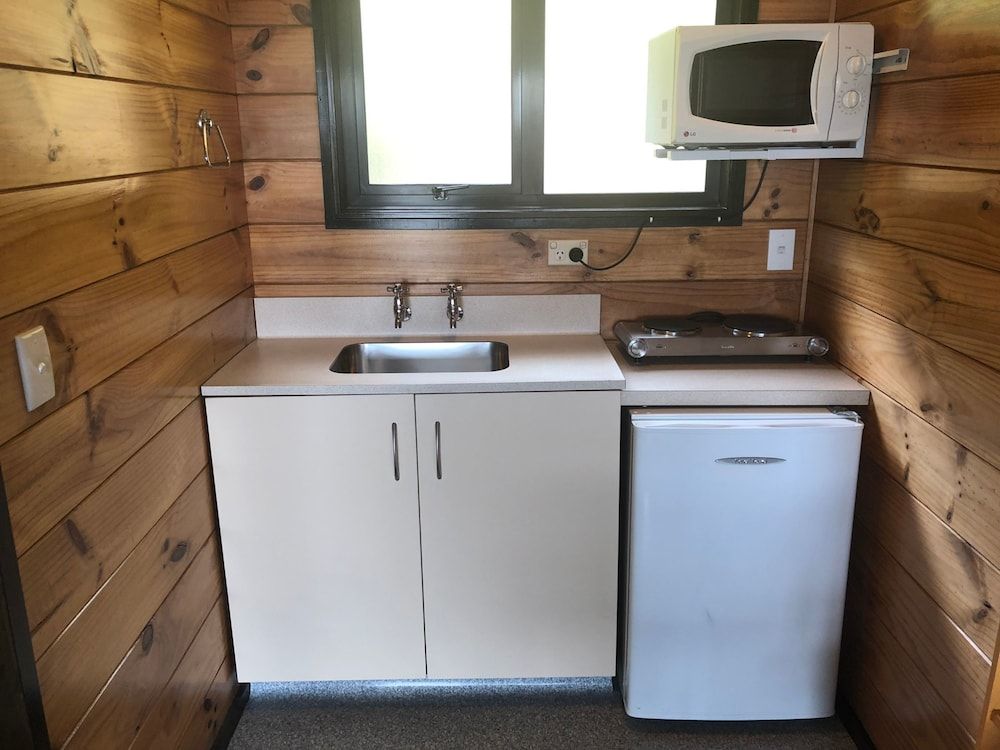 Greymouth Seaside TOP 10 Holiday Park Double Studio Unit 3