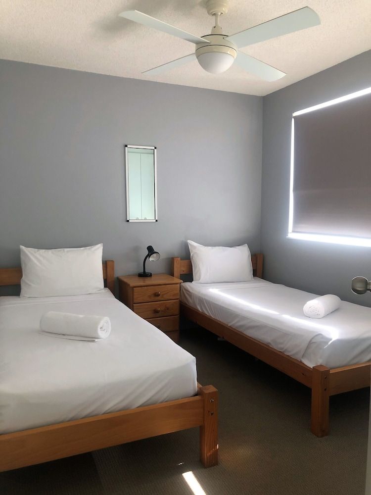 Standard Apartment, 2 Bedrooms, Partial Ocean View