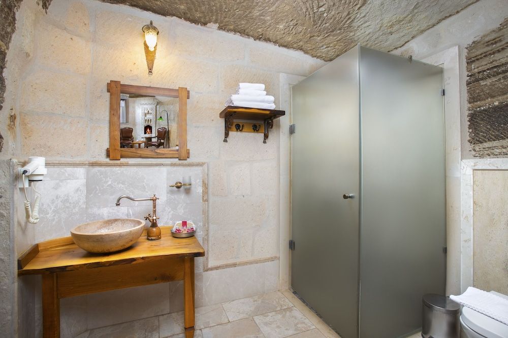 Terra Cave Hotel Junior Cave Suite 15