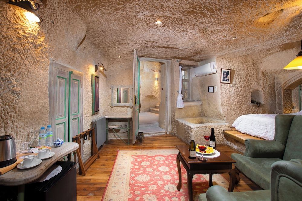 Terra Cave Hotel Junior Cave Suite 24