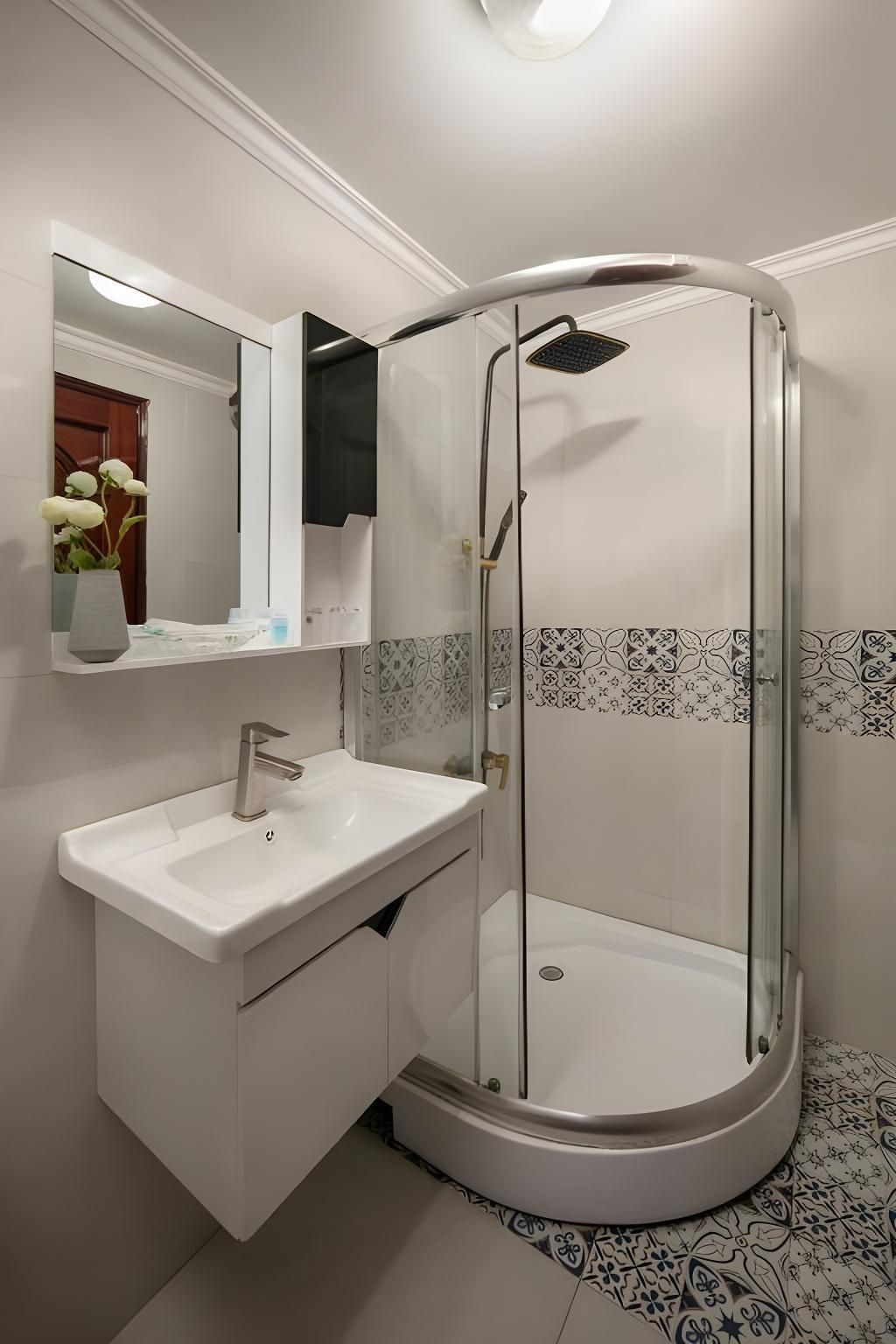 undefined Little Diamond Hotel 9