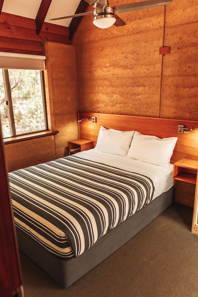 Couples Cottage + Extra Room (Air Con in Living Room)