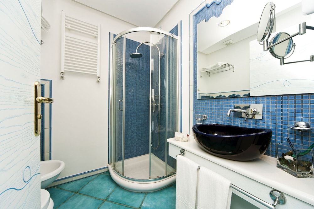 Hotel Bellevue Benessere & Relax Superior Quadruple Room 6