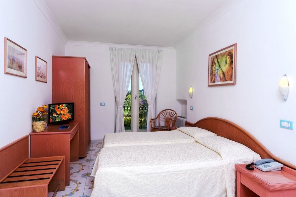 Hotel Bellevue Benessere & Relax Standard Quadruple Room