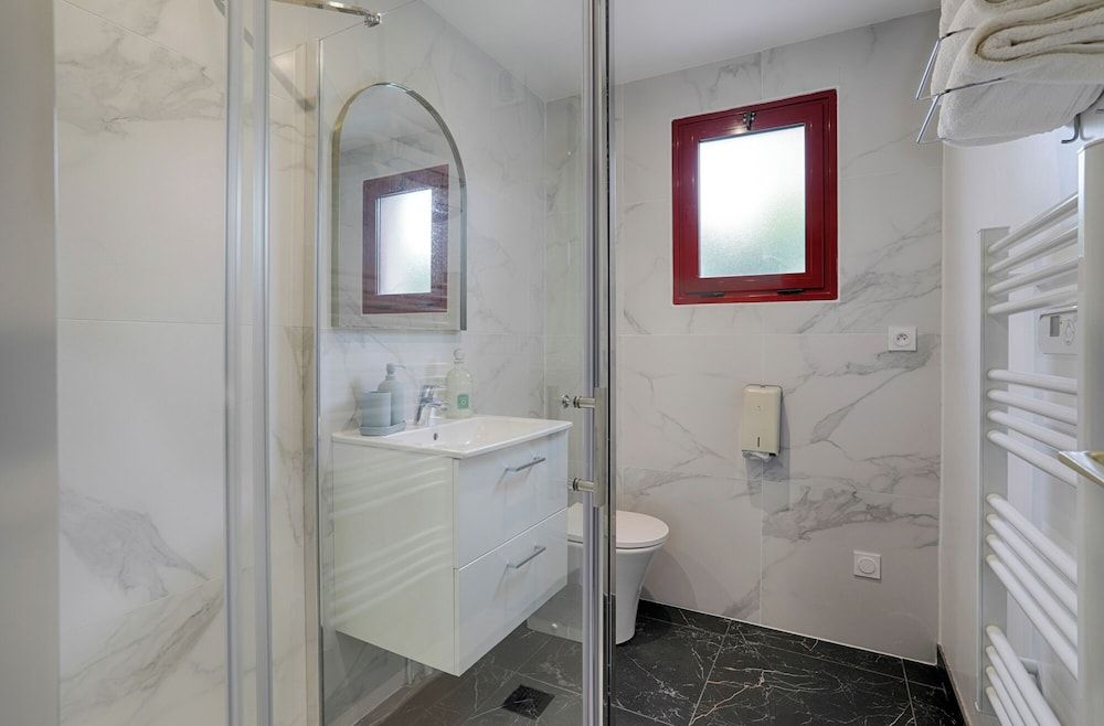 Brit Hotel Le Branhoc Standard Double Room 22