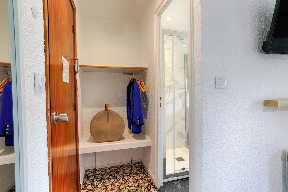 Brit Hotel Le Branhoc Superior Double Room (Shower) 36