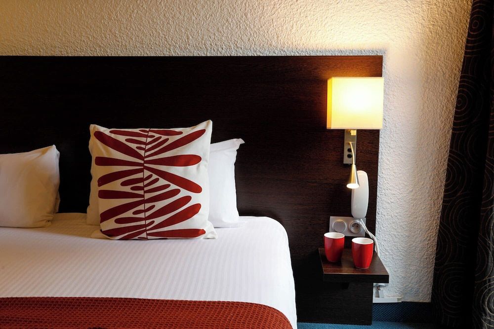 Brit Hotel Le Branhoc Superior Double Room (Shower) 9