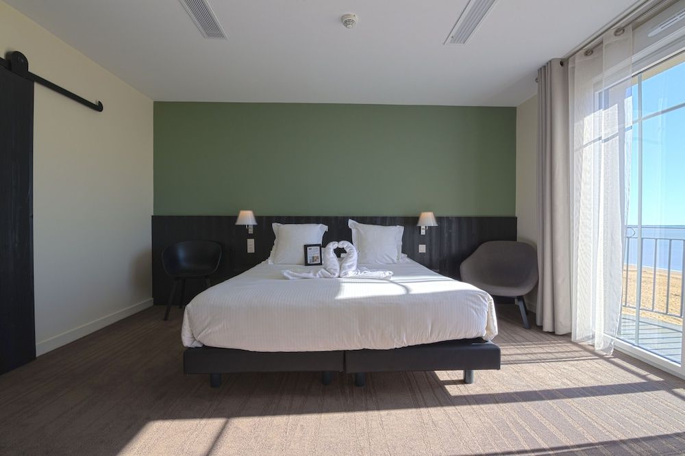 Suite, Ocean View