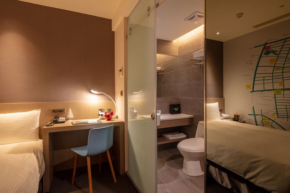 Chaiin Hotel - Dongmen Standard Double Room, No Windows 6