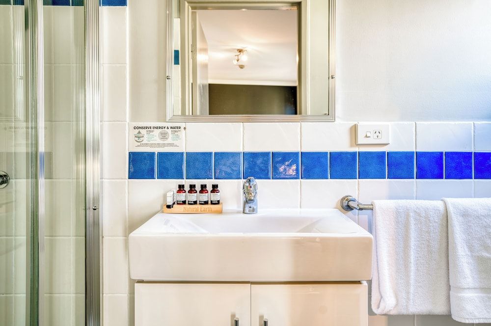 Il Mondo Boutique Hotel Budget Room Stair Access Only 7