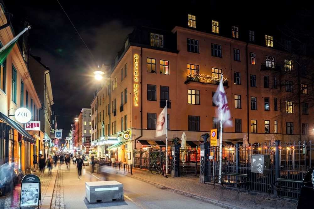 undefined Queen's Hotel by First Hotels 7