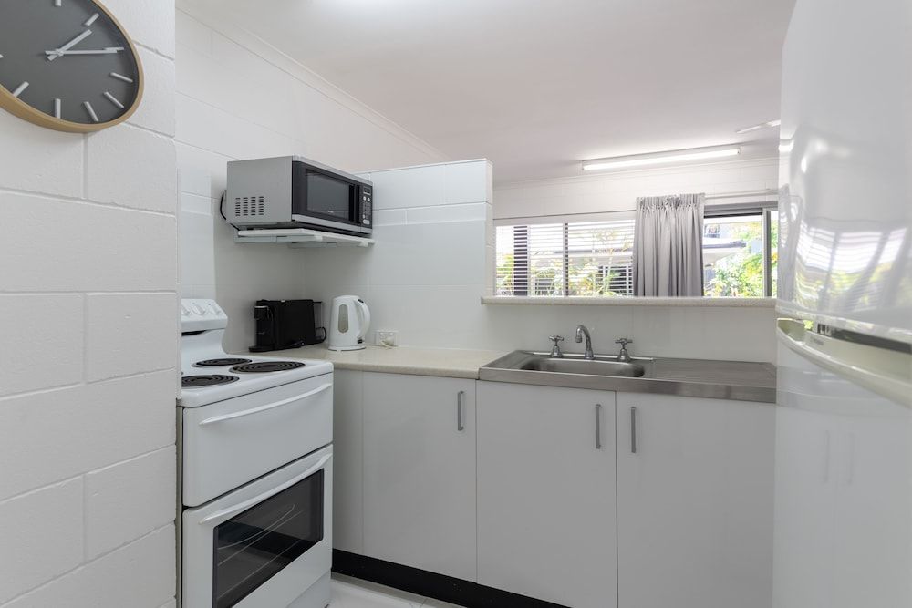 Lychee Tree Holiday Apartments Standard Apartment, 2 Bedrooms 9
