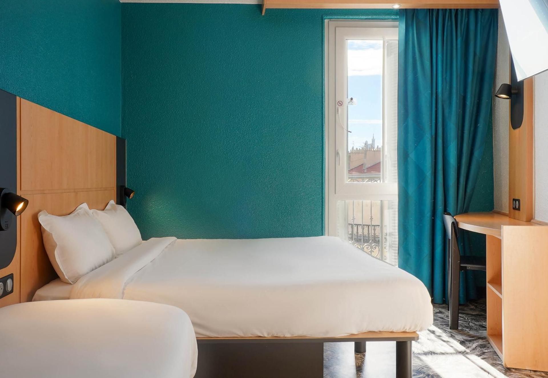 undefined B&B HOTEL Marseille Centre Vieux Port 10