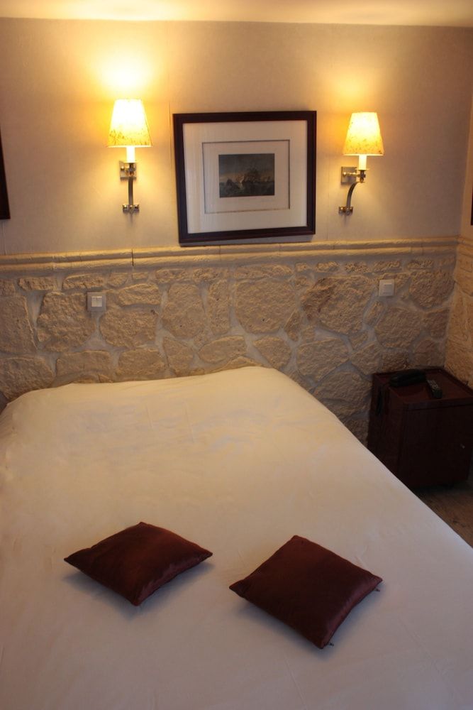 Hotel Hauteville Opera Double or Twin Room