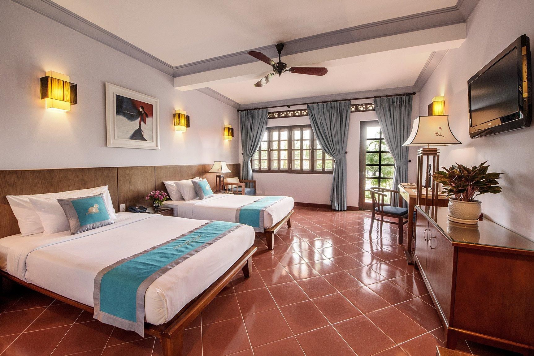Deluxe Garden View Twin Room