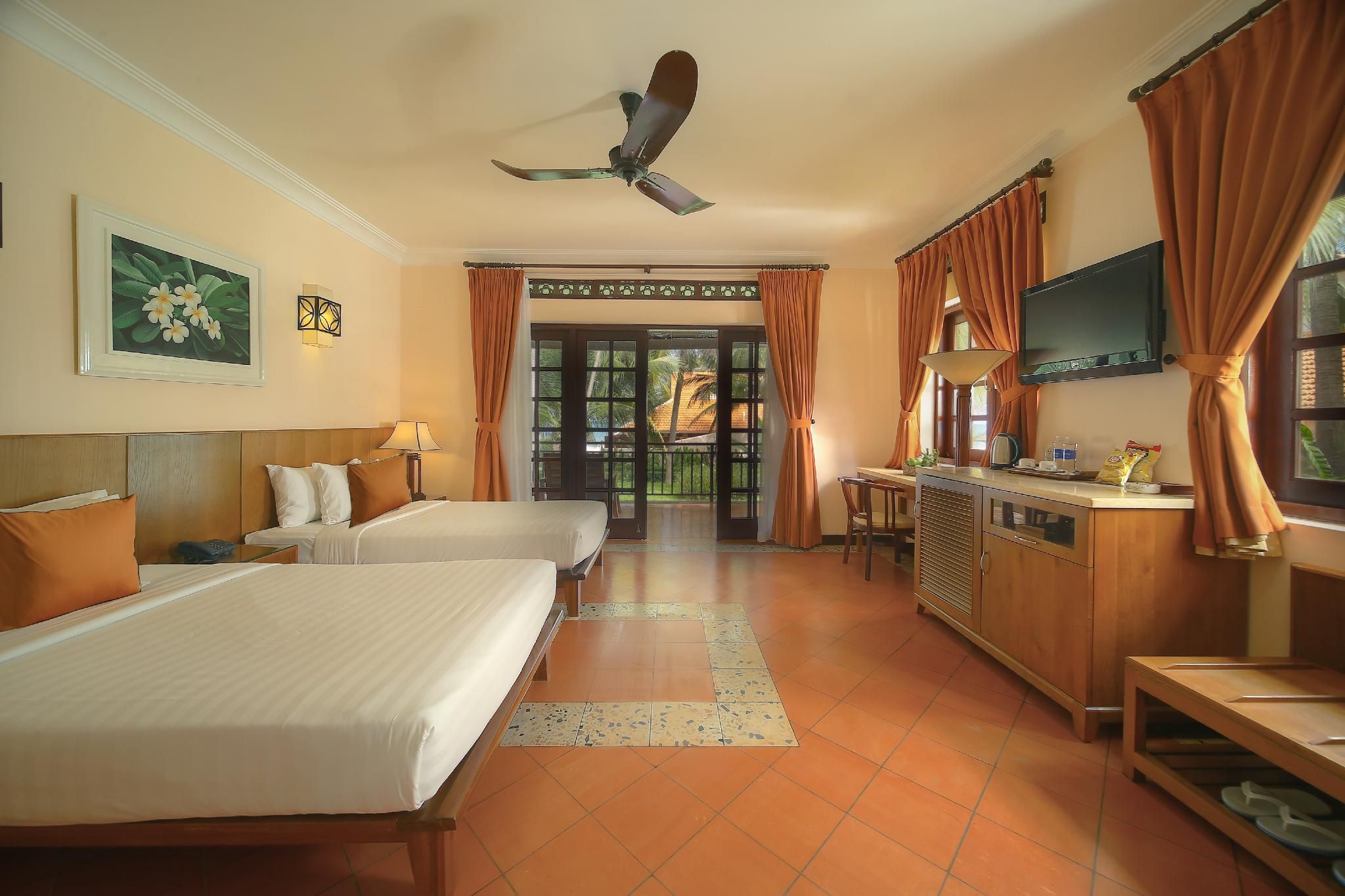 Beachfront Villa Twin