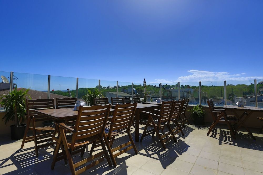undefined Kafkas Hotel
