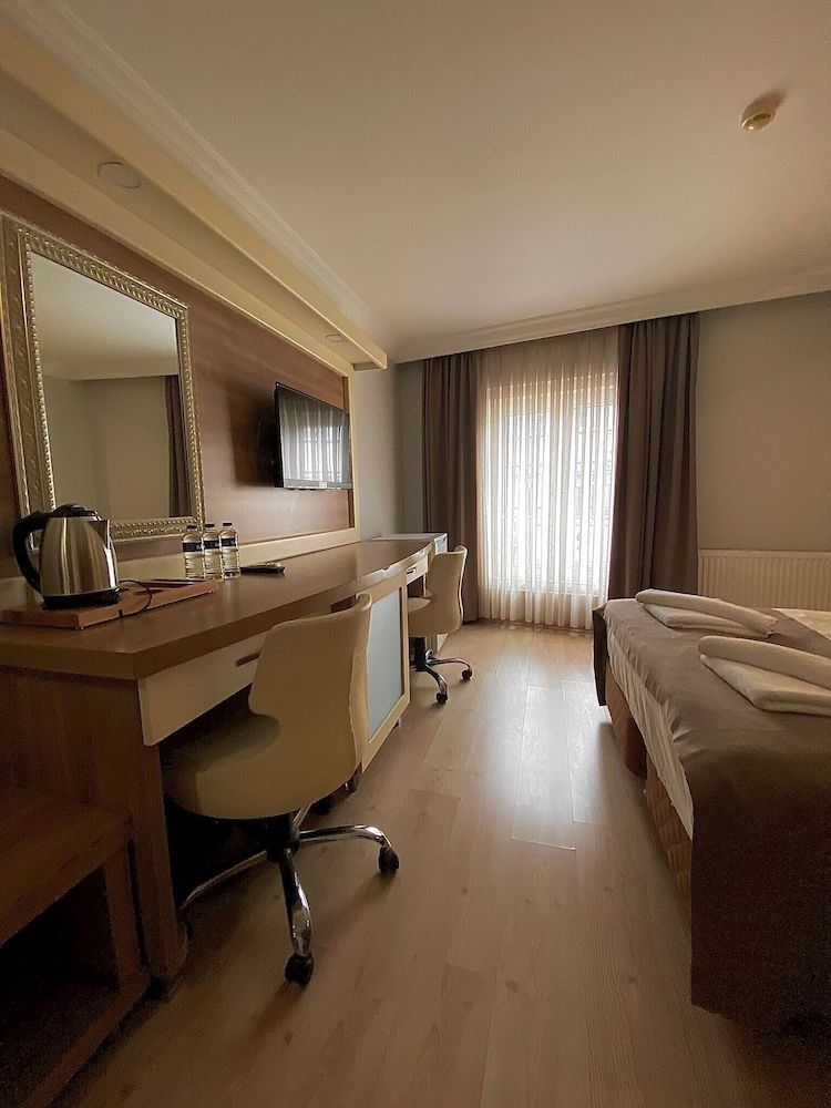 undefined Kafkas Hotel