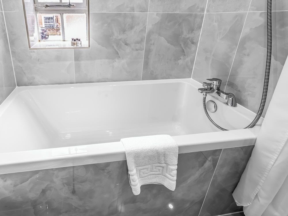 Chelsea Cloisters Serviced Apartments Penthouse 19