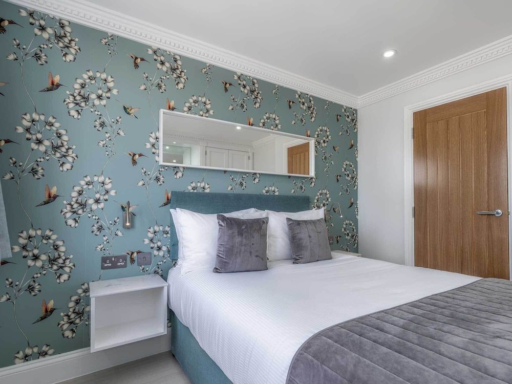 Chelsea Cloisters Serviced Apartments Penthouse 4