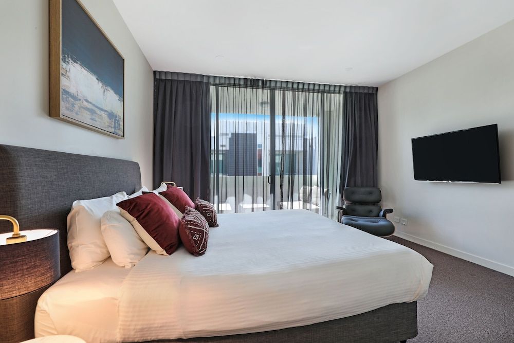 Element on Coolum Beach Three Bedroom Sea View Apartment 3