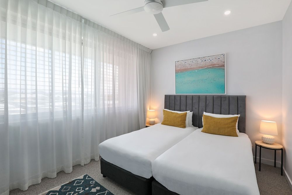 Apartment, 2 Bedroom, Partial Sea View, Balcony