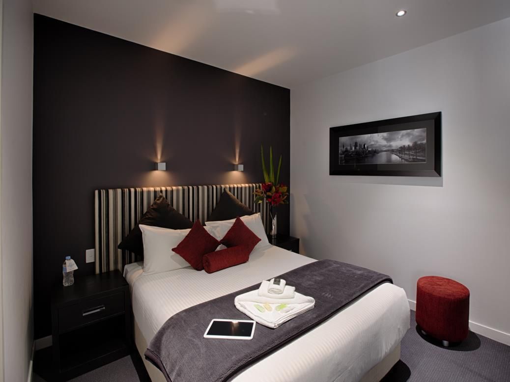 One Bedroom Apartment