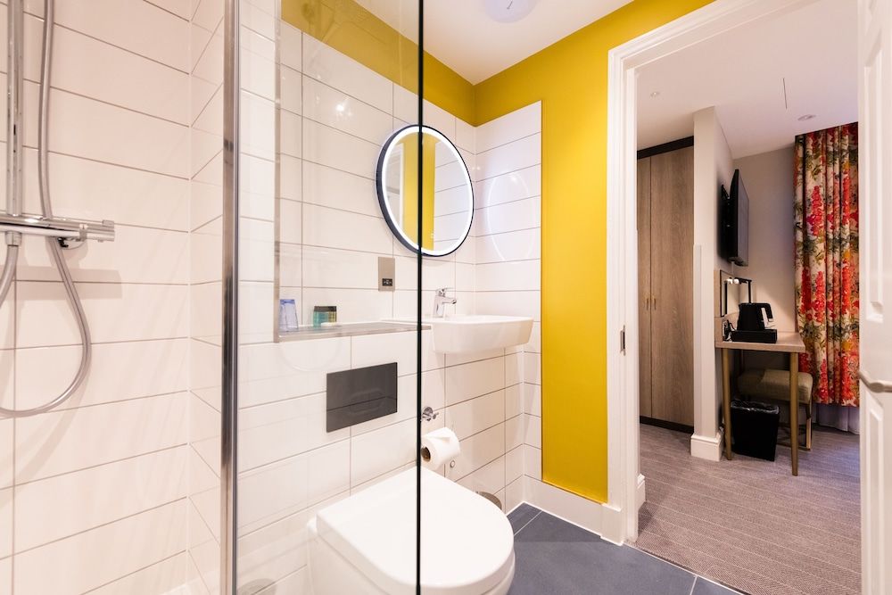 undefined Byron Hotel London 7