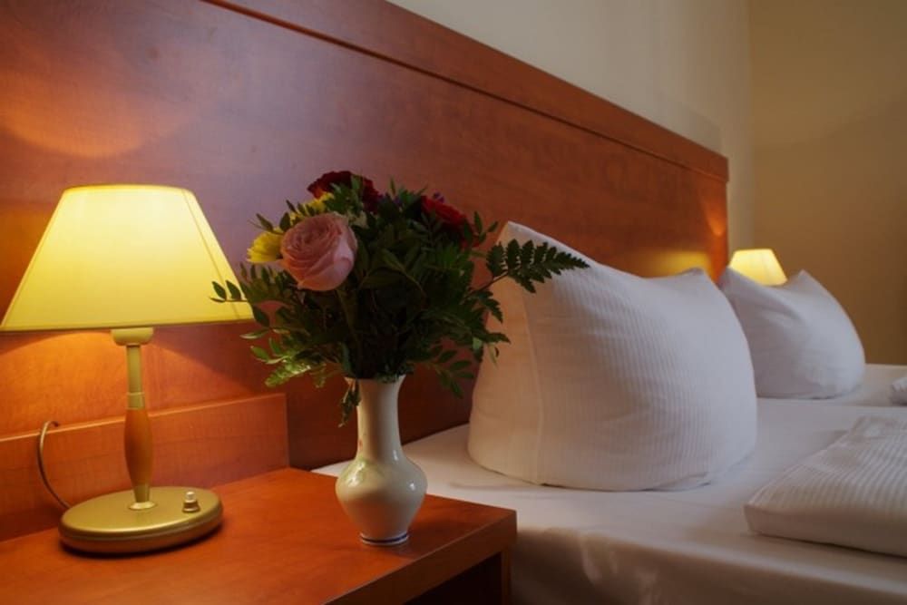 undefined City Hotel am Kurfürstendamm 4