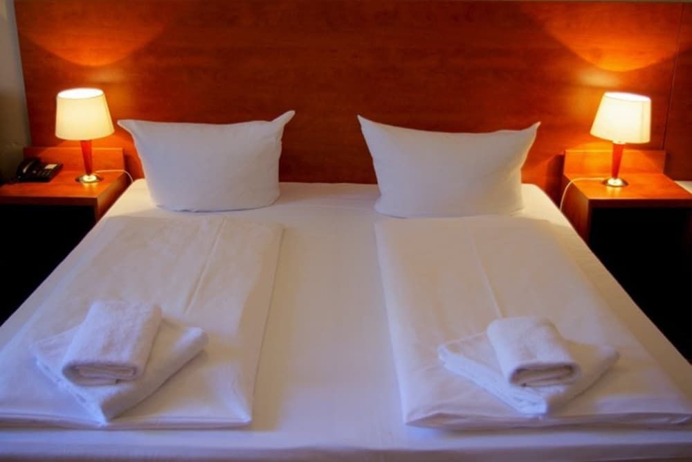undefined City Hotel am Kurfürstendamm 3
