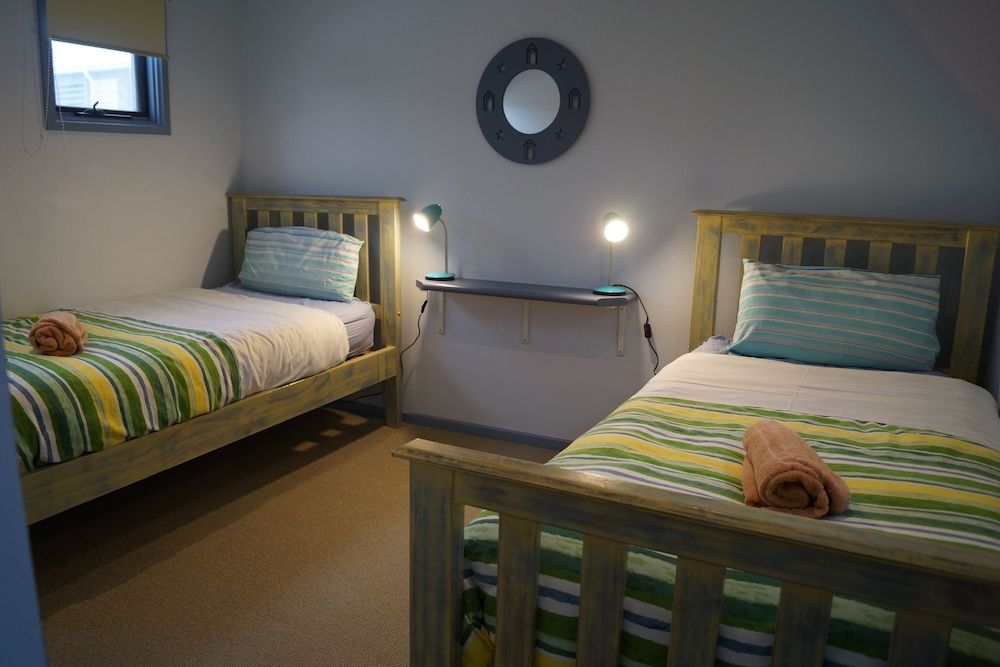 Rayville Boat Houses Villa, 3 Bedrooms 3